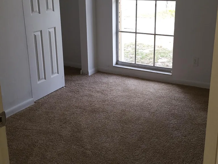 2058 Balfour Cir — Photo 2