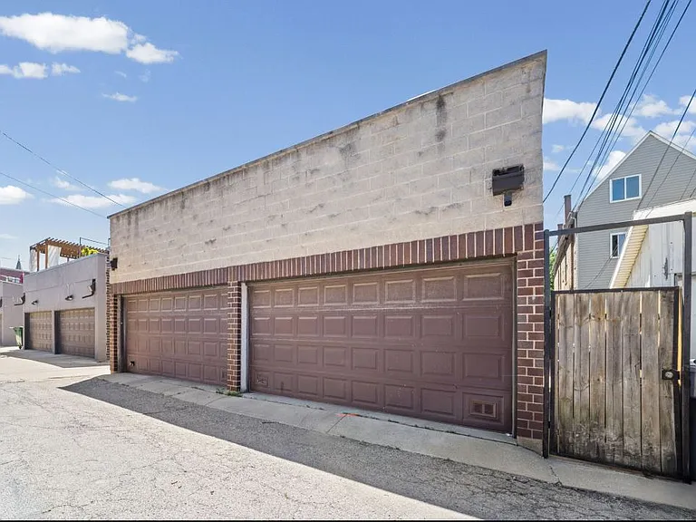 831 N Paulina St #2E — Photo 21