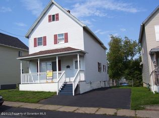 615 Sherwood St, Scranton, PA 18512