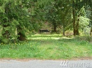 7884 Santa Fe Trl, Maple Falls, WA 98266