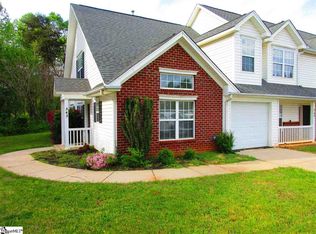 343 Still Water Cir, Boiling Springs, SC 29316