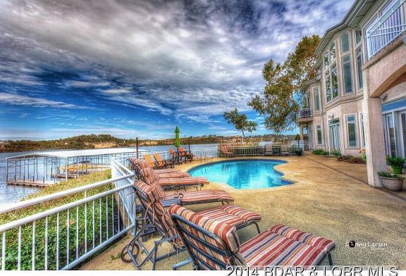 2nd image of 1012 Las Campanas