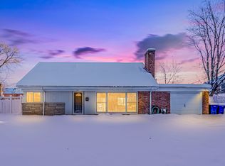 3225 Illinois Rd, Wilmette, IL 60091