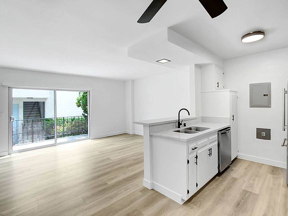 5th image of 1442 Brockton Ave APT 2