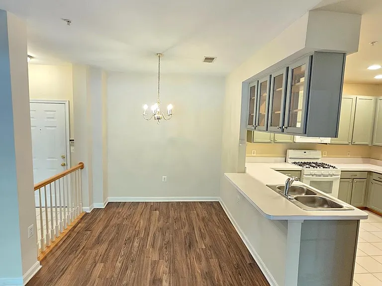 100 Watkins Pond Blvd #104 — Photo 28
