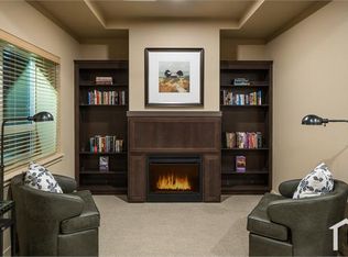 10451 E Burnside St, Portland, OR 97216