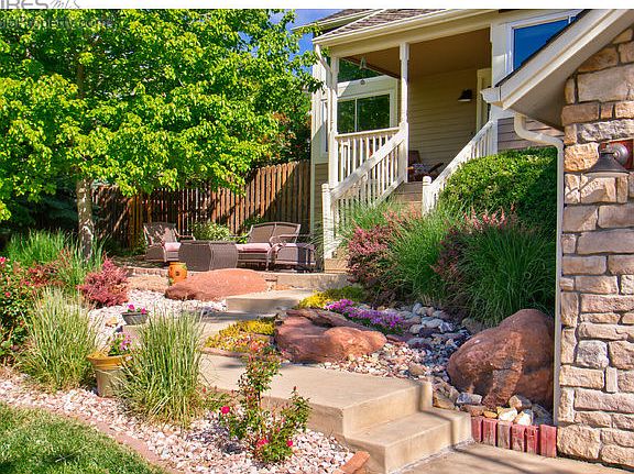 Landscaped front entry