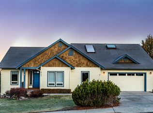 4151 SW Majestic Ave, Redmond, OR 97756