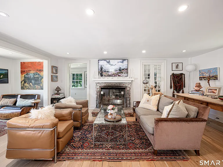 87 Myrtle Ave — Photo 10