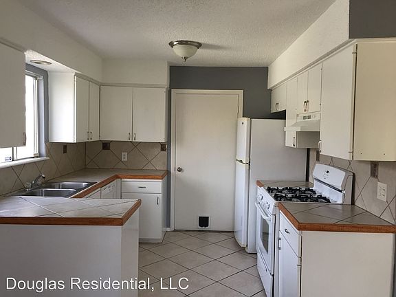 2nd image of 8804 Clarewood Dr