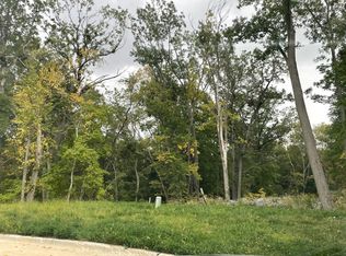 3056 Forrest Hill Ct #3058, Hiawatha, IA 52233