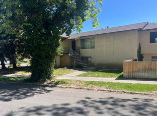 124 Mark Twain Ave, Reno, NV 89509