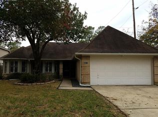 16111 Hollow Rock Dr, Houston, TX 77070