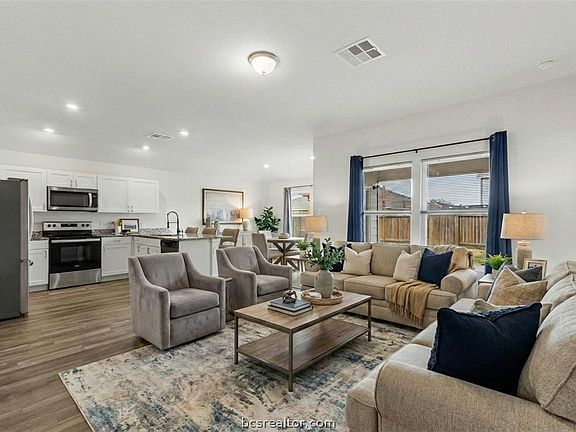 2nd image of 6018 Crest Bridge Ct