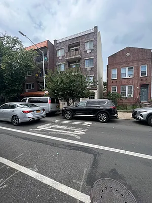 Rented by ABCO Commercial Properties, LLC | media 52