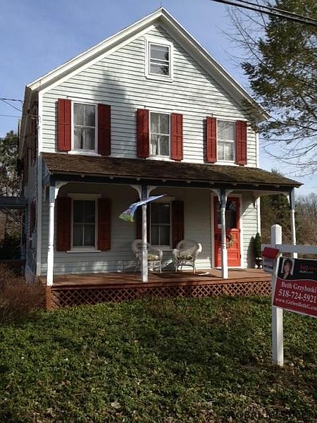 2nd image of 145 SUNNYSIDE Road