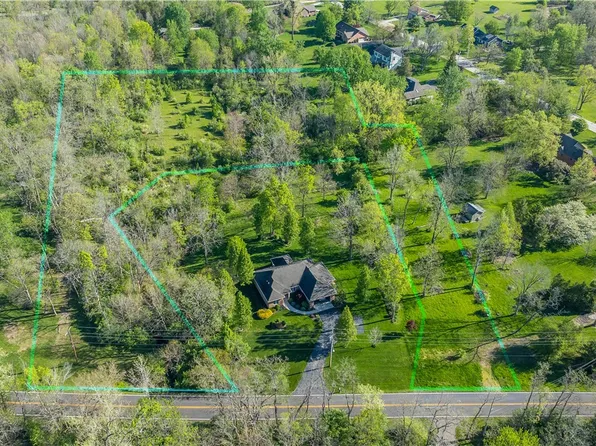 495 Clinton St, Clayton, OH 45315