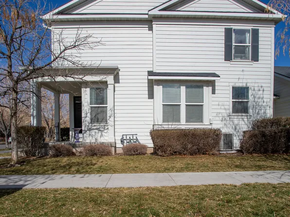 11431 S Lake Falls Rd W, South Jordan, UT 84009