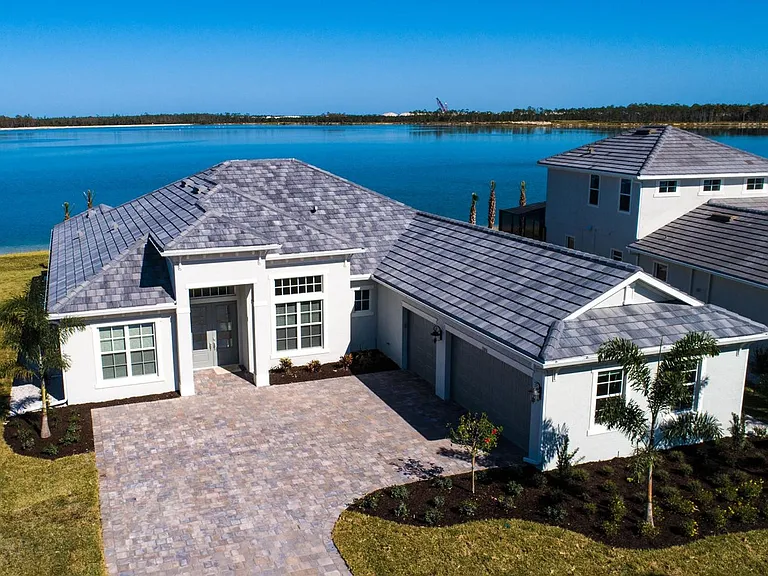 15050 Blue Bay Cir — Photo 1