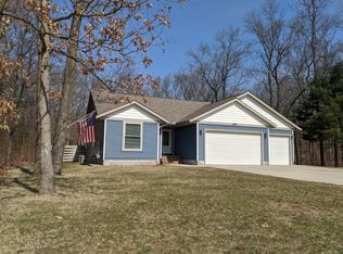 2490 Hickorynut Trl, Muskegon, MI 49442