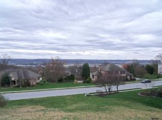 Spangler Cir, York, PA 17406