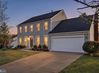 803 Hallyard Ct SE, Leesburg, VA 20175