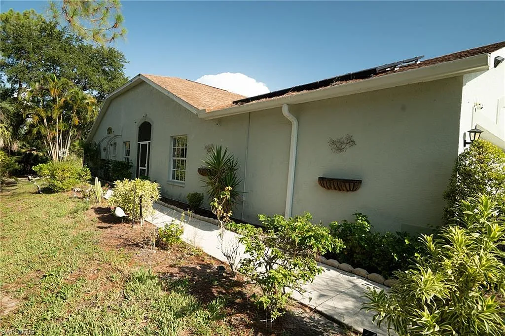 3 bed, 2.0 bath, 1400 sqft, $4,500 — Photo 4