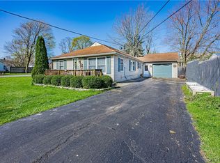 4452 Central Ave, Gasport, NY