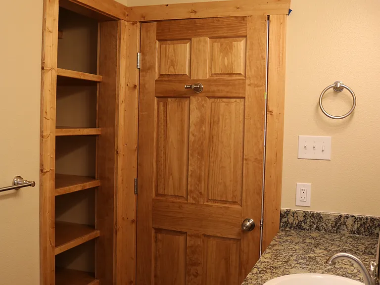 110 Walnut Ln — Photo 13