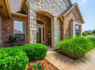 8401 NW 123rd Cir, Oklahoma City, OK 73142
