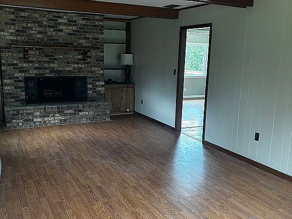 4th image of 4980 Flynt Dr