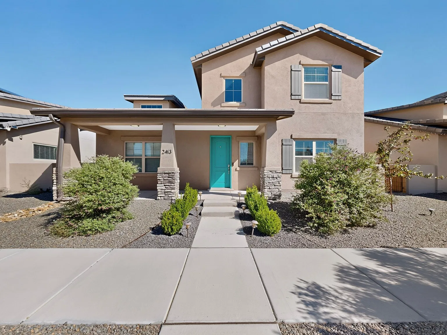 4 bed, 3100 sqft, $4,300 — Photo 2