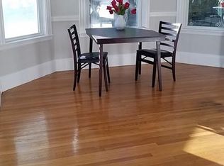 82 Essex St, Swampscott, MA 01907