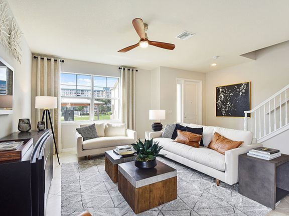 Large and Bright Gathering Room