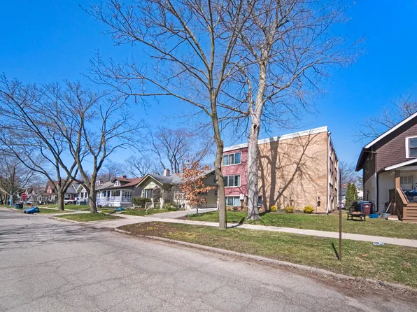 913 Dewey Ave, Ann Arbor, MI 48104