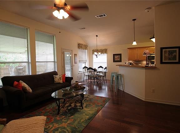 4th image of 1712 Mallard Dr