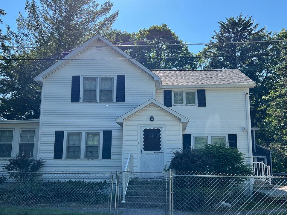 1st image of 901 Beech Ave