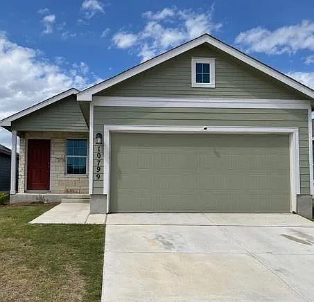 4 bed, 2.0 bath, 1625 sqft, $1,675 — Photo 1