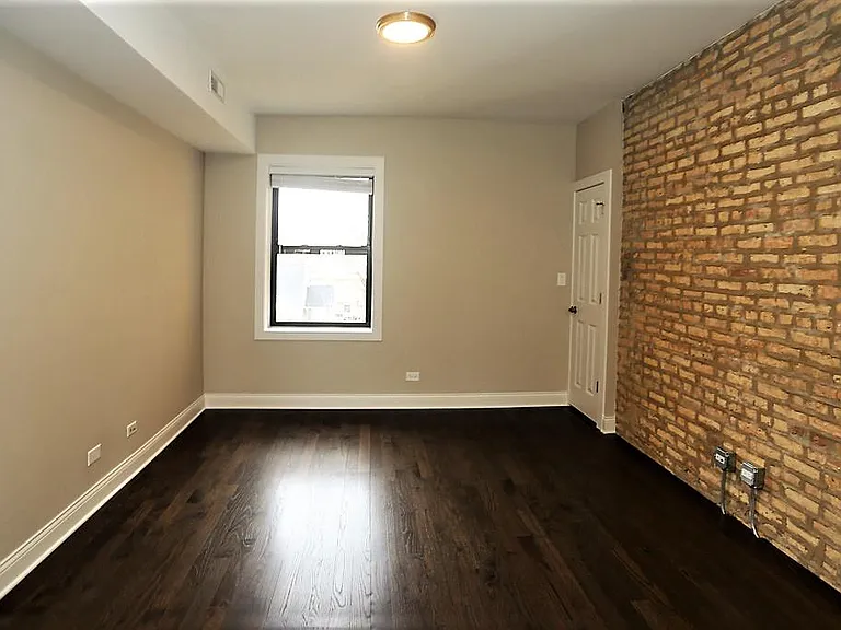 2228 N Sawyer Ave #2E — Photo 6