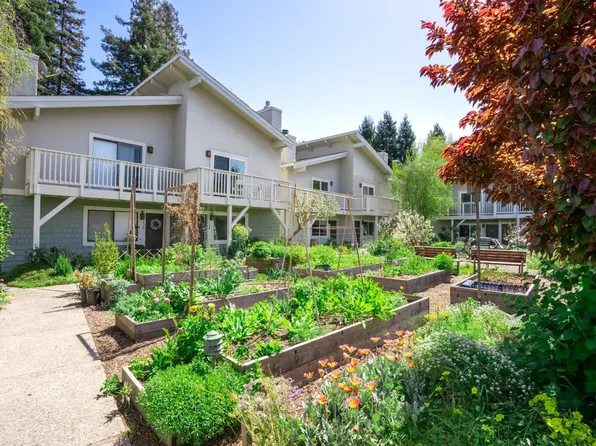 128 Grant St, Santa Cruz, CA 95060