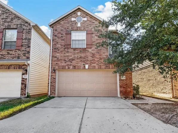 17027 Amarose Dr, Houston, TX 77090