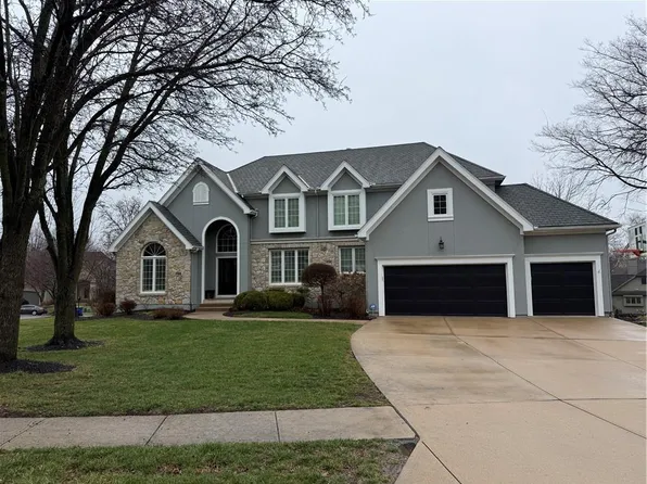 11302 W 140th Ter, Overland Park, KS 66221