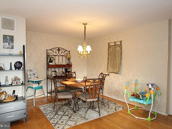 5th image of 8350 Greensboro Dr APT 425