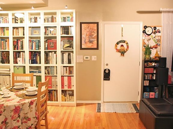 4th image of 4706 N Monticello Ave APT 1R