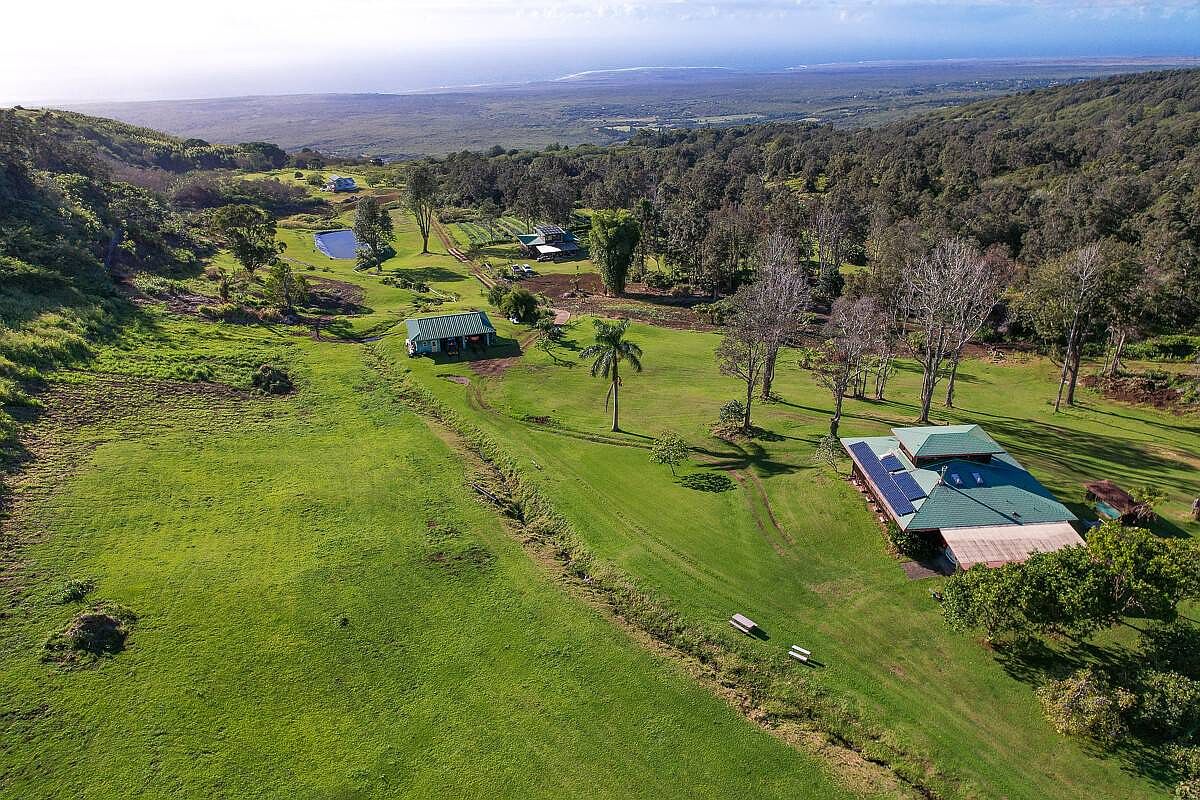 951095 Young Rd, Naalehu, HI 96772 MLS 705125 Zillow