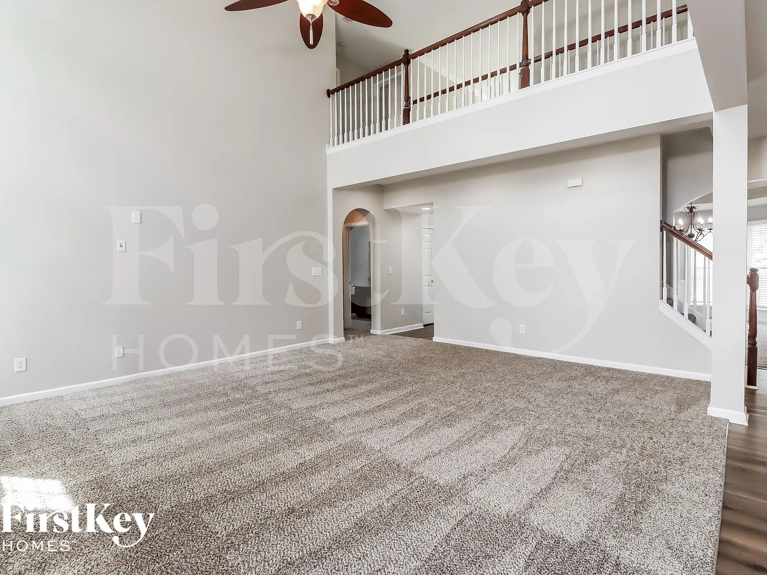 5 bed, 4.0 bath, 3498 sqft, $3,075 — Photo 4