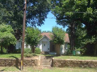 714 N Marshall St, Henderson, TX 75652
