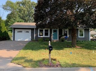 1322 22nd St W, Hastings, MN 55033