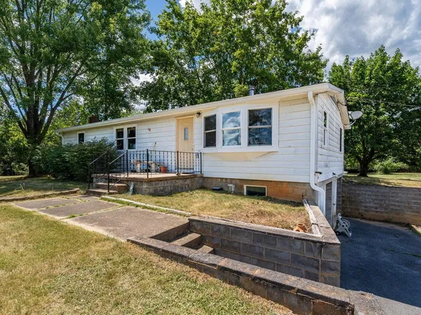 4301 Old Forge Rd, Luray, VA 22835