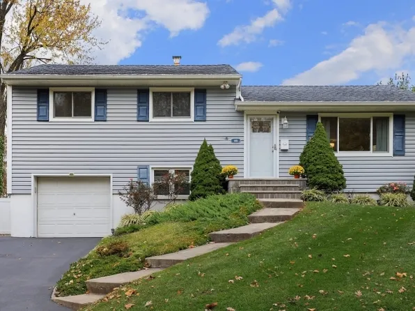 445 Midway Avenue, Fanwood Boro, NJ 07023